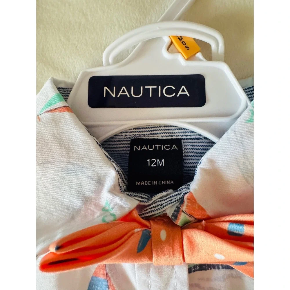 Nautica Baby Boy 12M 2 Piece Set Sailboat Shirt Chino Shorts Bow Tie 62G72012-99